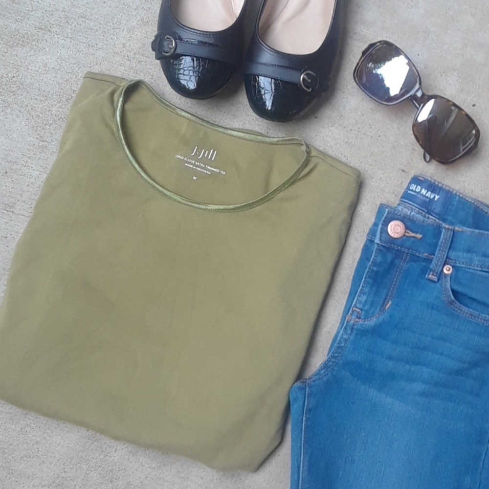 J.Jill satin trim top